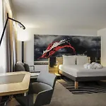 Novotel Centre Hotel