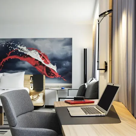 Novotel Centre, Fully Renovated