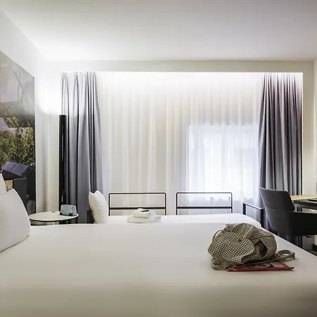 Hotel Novotel Centre, Fully Renovated 4*