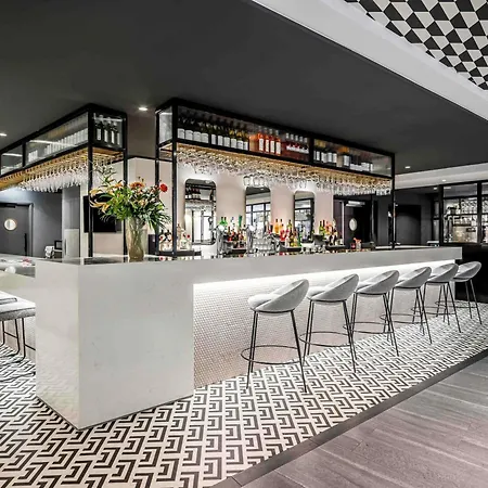 Novotel Centre, Fully Renovated 4*