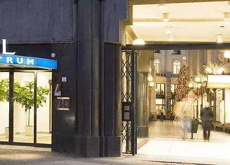 Hotel Novotel Centre, Fully Renovated 4*