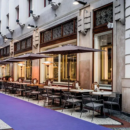 Hotel Novotel Centre, Fully Renovated