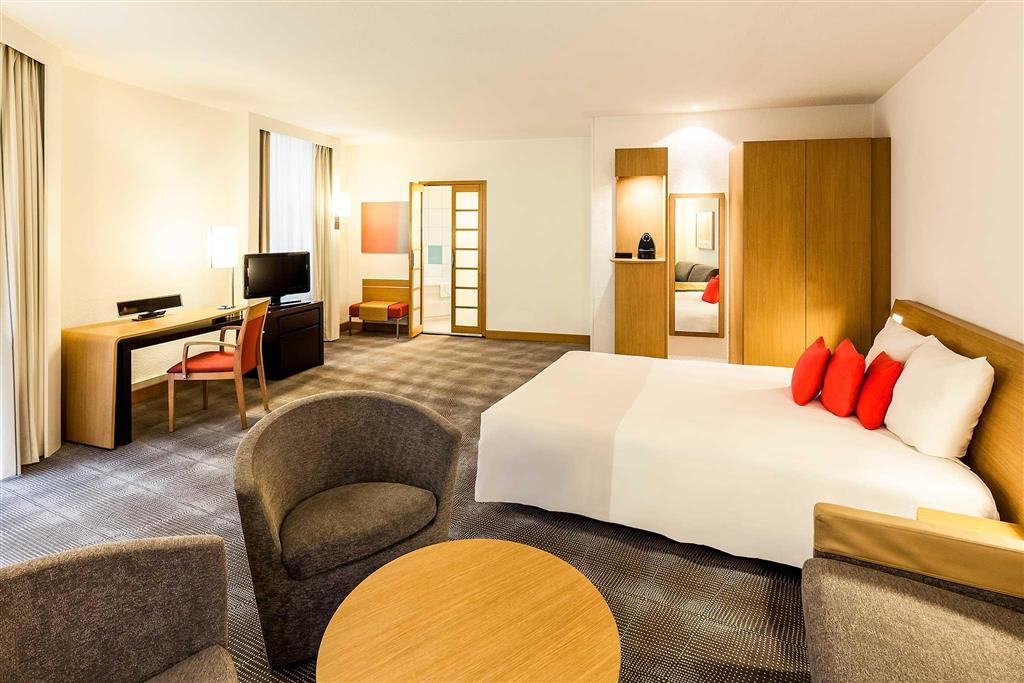 Hotel Novotel Centre, Fully Renovated 4*