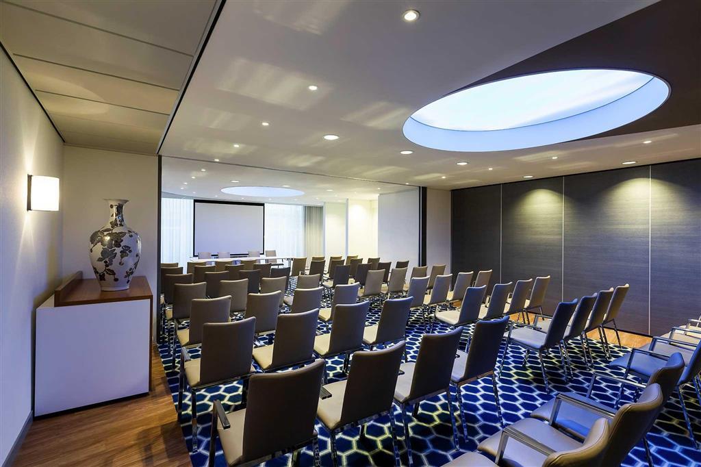 Novotel Centre, Fully Renovated Hotel Den Haag