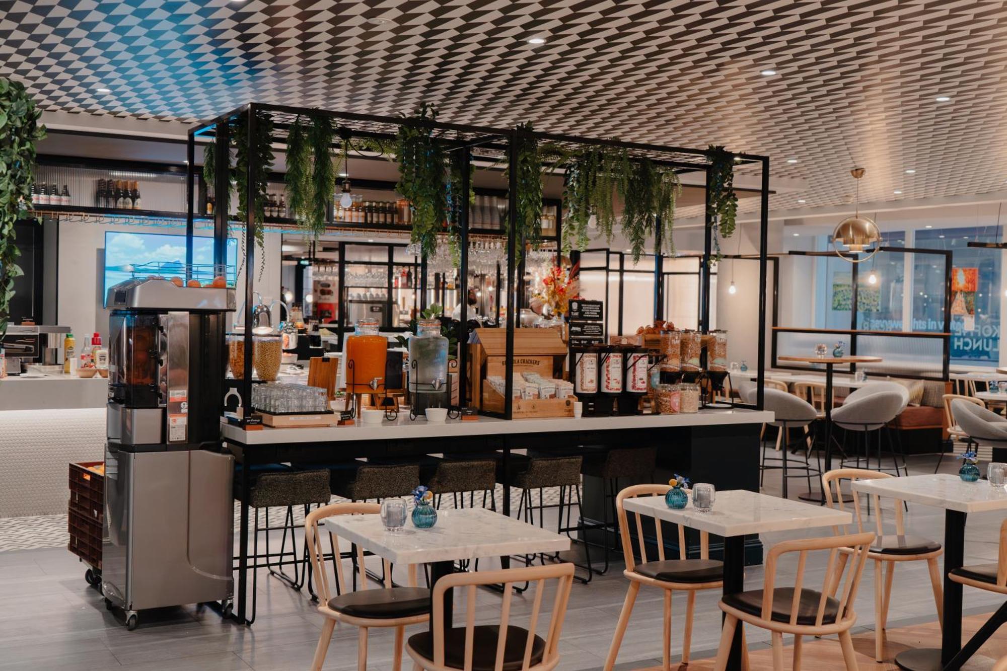 Hotel Novotel Centre 4*
