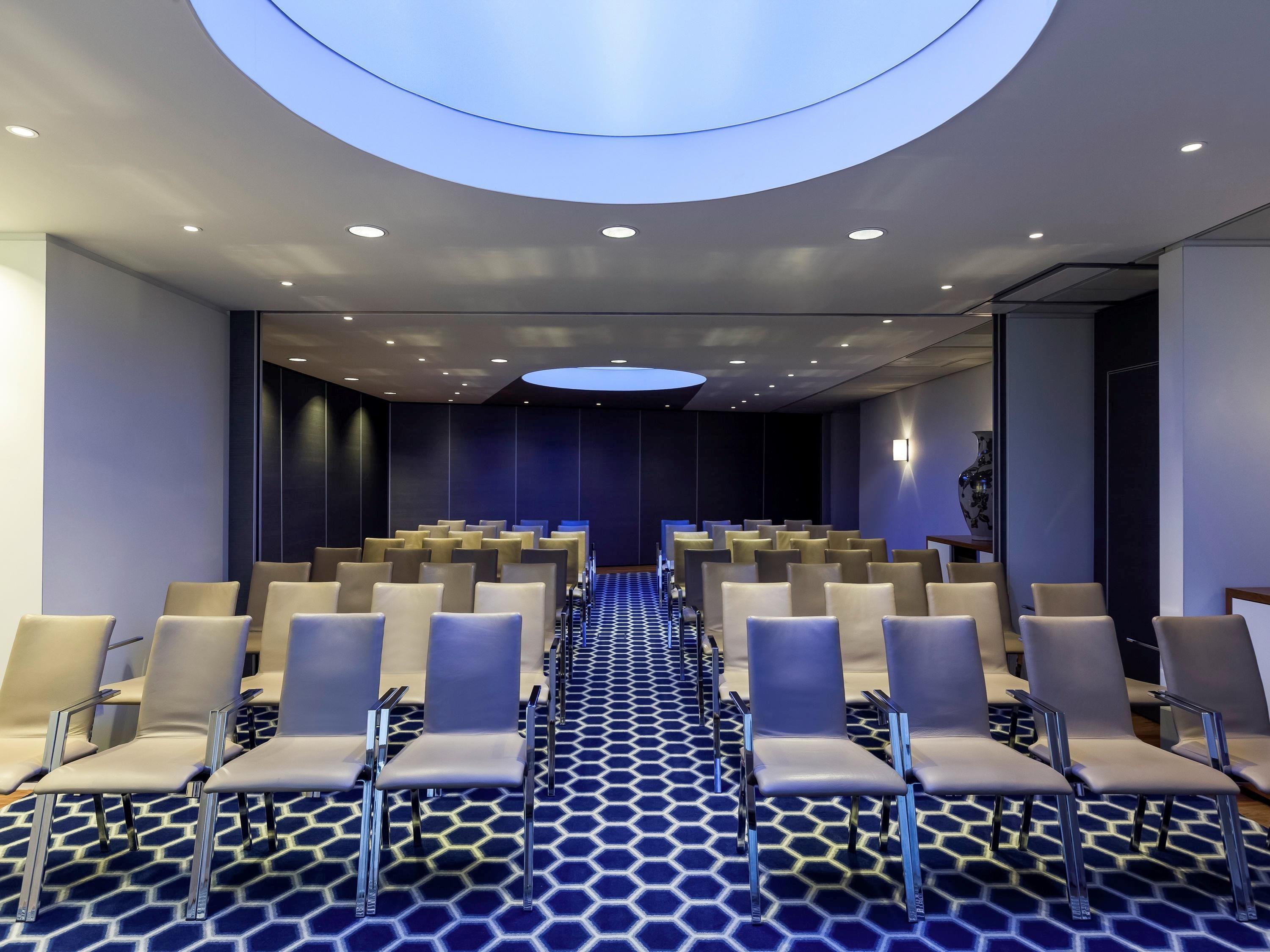 Novotel Centre
