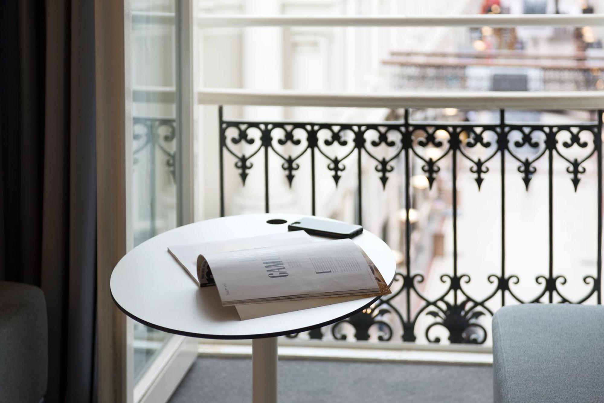 Novotel Centre Hotel 4*