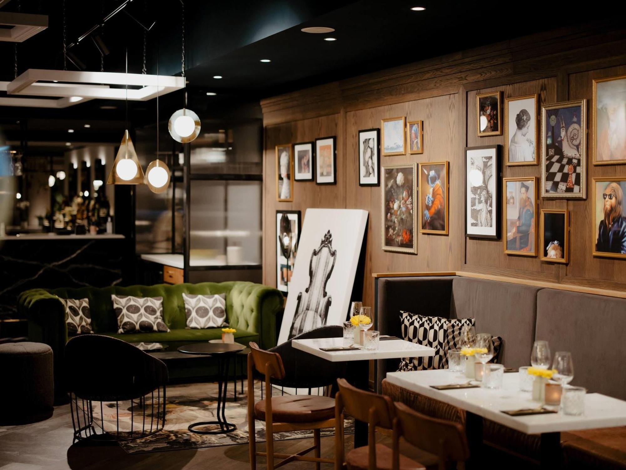 Novotel Centre, Fully Renovated 4* Den Haag
