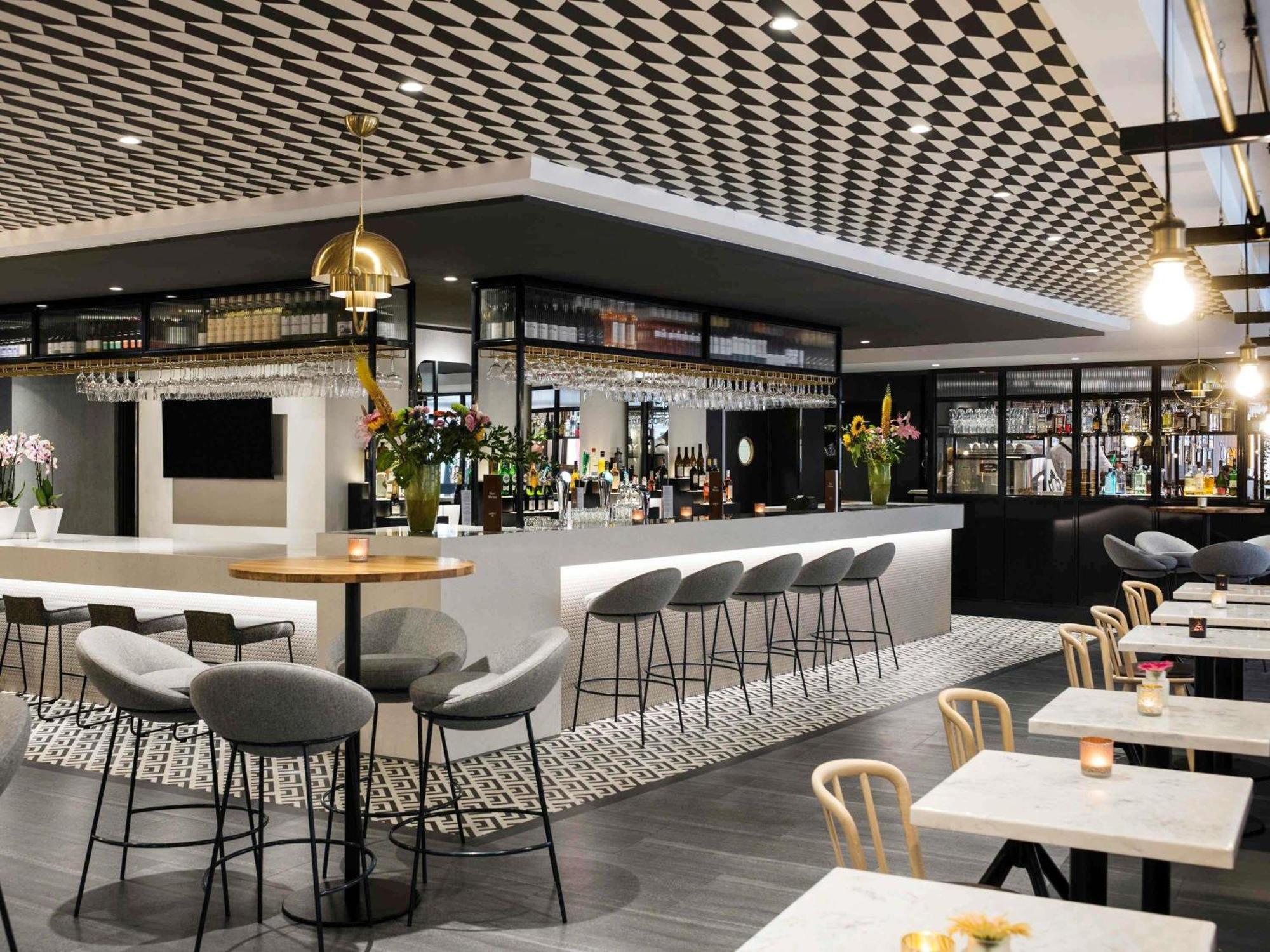 Hotel Novotel Centre 4*